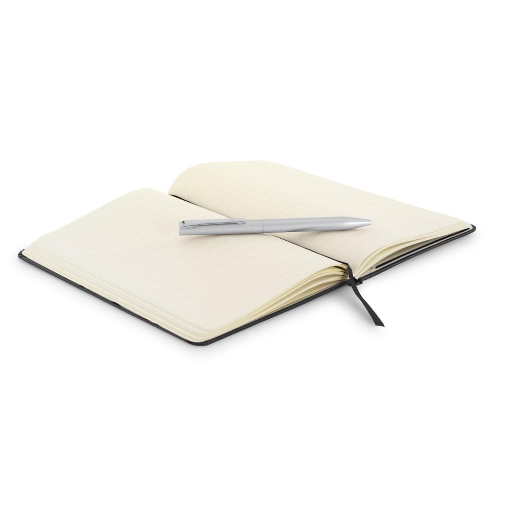 MORAES. Kit de caderno e esferográfica