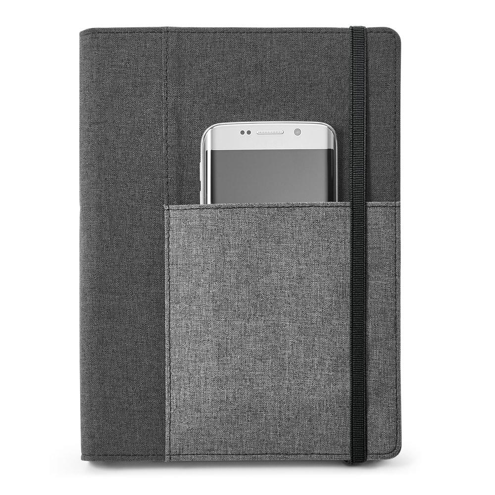 PESSOA. Capa com caderno